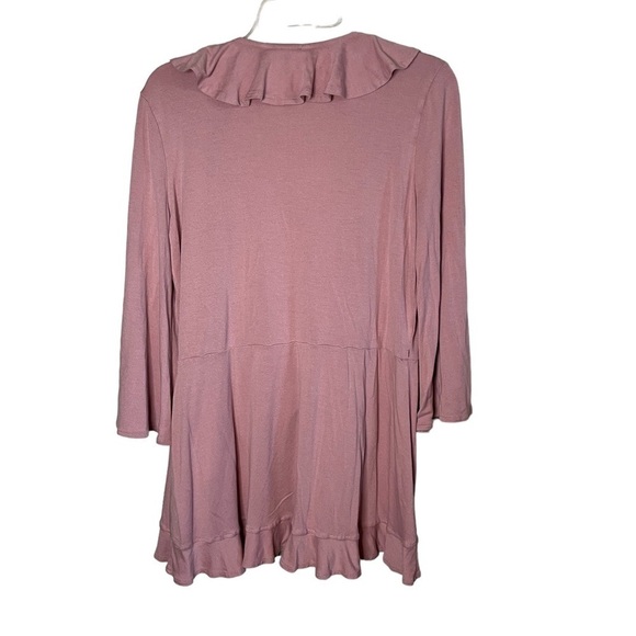 Leith Women’s Ruffle Wrap Blouse - Picture 2 of 5